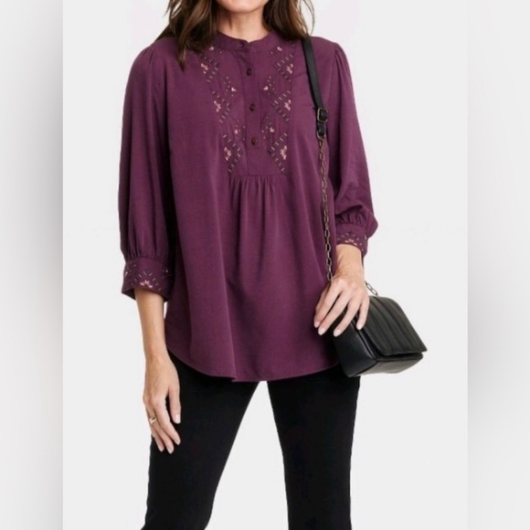 Knox Rose Purple Women's Top - Picture 2 of 13